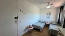 Room for rent, Madrid Puente de Vallecas, Madrid, &lt;span class=&quot;blurred street&quot; onclick=&quot;ProcessAdRequest(14437800)&quot;&gt;&lt;span class=&quot;hint&quot;&gt;See streetname&lt;/span&gt;[xxxxxxxxxxxxx]&lt;/span&gt;