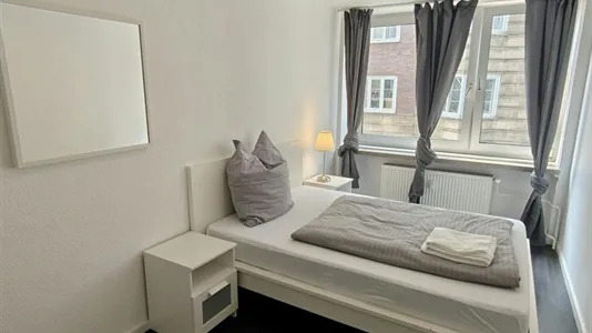 Apartments in Dusseldorf - photo 6