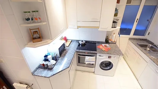 Rooms in Bilbao - photo 9