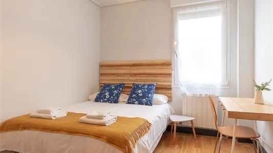 Apartments in Bilbao - photo 7