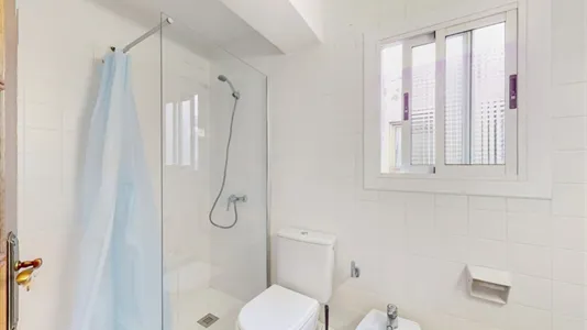 Rooms in Castellón de la Plana/Castelló de la Plana - photo 9