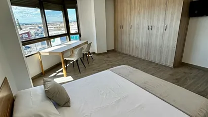 Room for rent in Manises, Comunidad Valenciana