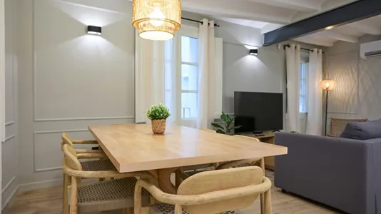 Apartments in Barcelona Ciutat Vella - photo 8