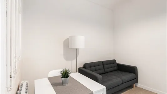 Apartments in Barcelona Sant Martí - photo 4