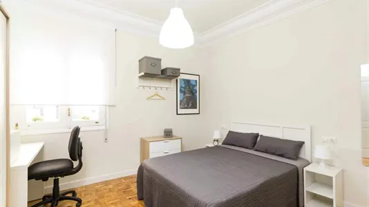 Rooms in Madrid Chamberí - photo 1