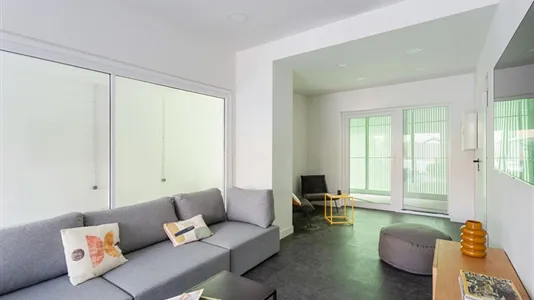 Rooms in Madrid Tetuán - photo 10