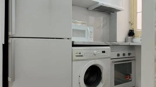 Rooms in Madrid Centro - photo 6