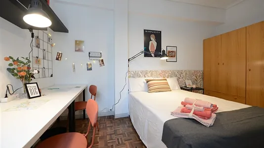 Rooms in Bilbao - photo 5