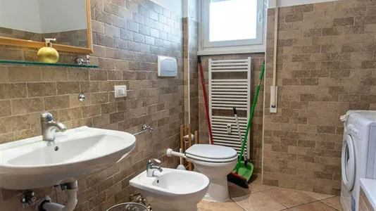 Rooms in Roma Municipio V – Prenestino/Centocelle - photo 9