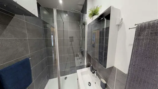 Rooms in Paris 15ème arrondissement - photo 9