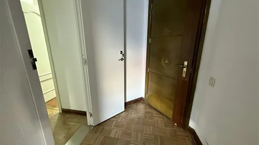 Rooms in Madrid Retiro - photo 8