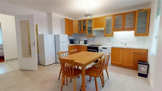 Rooms in Lyon - photo 2