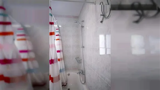 Rooms in el Camí de Vera - photo 9