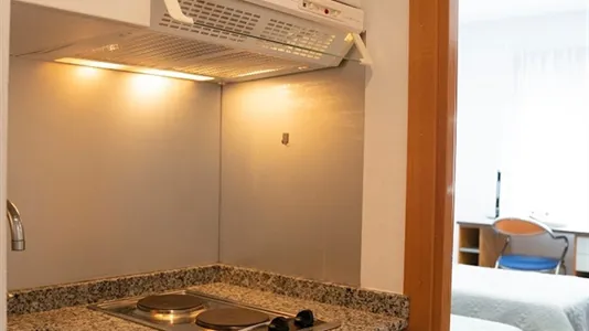 Rooms in Burjassot - photo 4