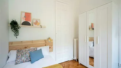 Room for rent in Madrid Chamberí, Madrid