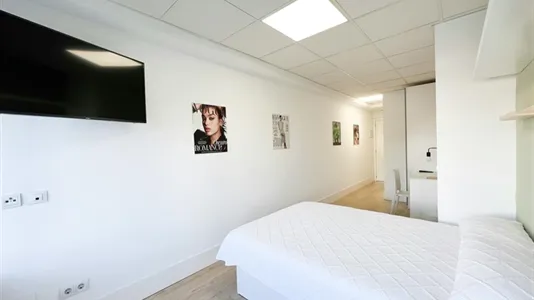 Rooms in Madrid Chamberí - photo 4