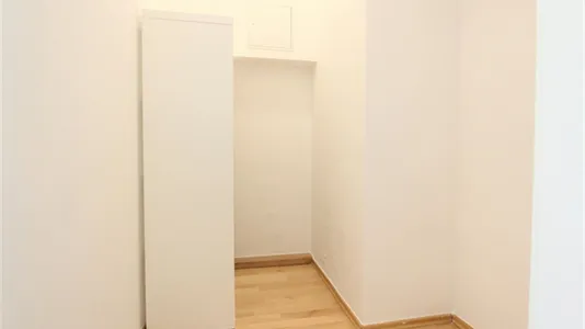 Apartments in Vienna Alsergrund - photo 8