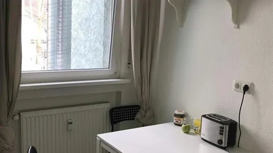 Rooms in Frankfurt Süd - photo 4