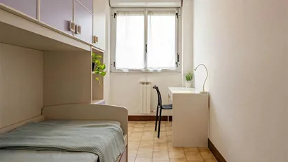Room for rent in Milano Zona 5 - Vigentino, Chiaravalle, Gratosoglio, Milan