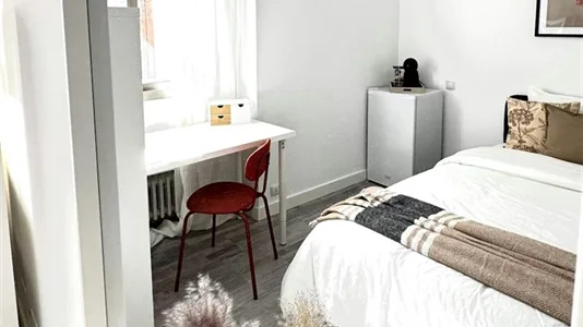 Rooms in Madrid Chamartín - photo 6