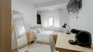 Room for rent, Madrid Chamartín, Madrid, &lt;span class=&quot;blurred street&quot; onclick=&quot;ProcessAdRequest(13127167)&quot;&gt;&lt;span class=&quot;hint&quot;&gt;See streetname&lt;/span&gt;[xxxxxxxxxxxxx]&lt;/span&gt;
