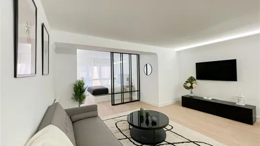 Apartments in Madrid Retiro - photo 4