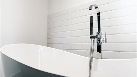 Houses in Esslingen - photo 5