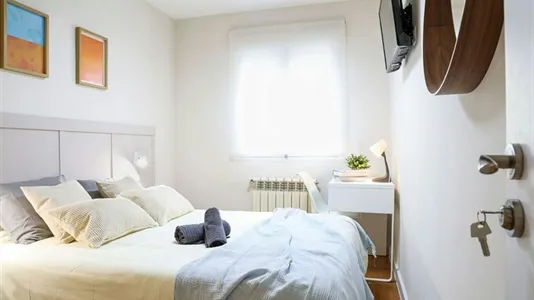 Rooms in Madrid Puente de Vallecas - photo 4