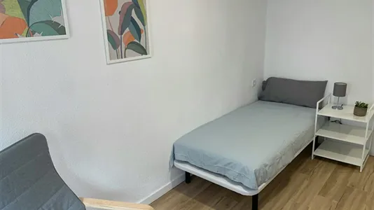 Rooms in Moncada - photo 3