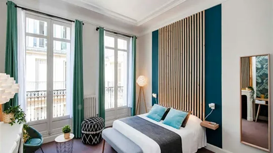 Rooms in Paris 17ème arrondissement - photo 2