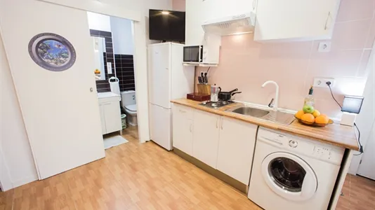 Apartments in Valencia Poblats Marítims - photo 6