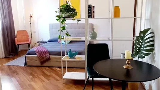 Apartments in Milano Zona 8 - Fiera, Gallaratese, Quarto Oggiaro - photo 5