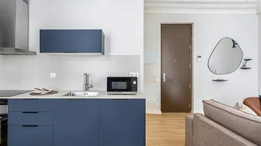 Apartments in Barcelona Ciutat Vella - photo 9