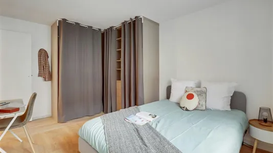 Rooms in Nanterre - photo 2