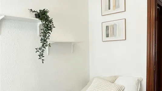 Rooms in Zaragoza - photo 3