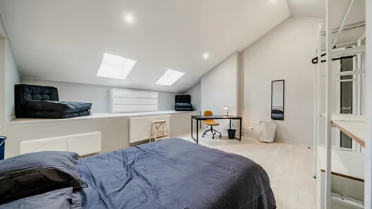Rooms in Charleroi - photo 1