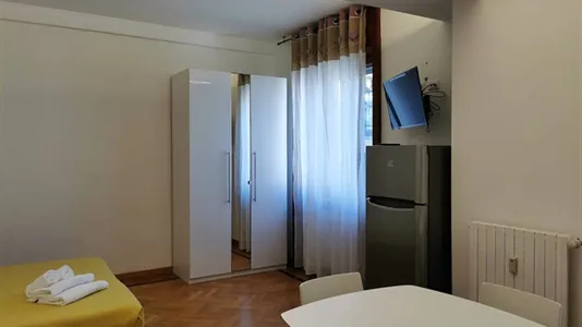 Apartments in Milano Zona 2 - Stazione Centrale, Gorla, Turro, Greco, Crescenzago - photo 8