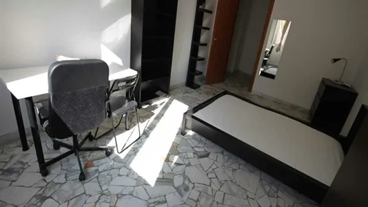 Rooms in Milano Zona 2 - Stazione Centrale, Gorla, Turro, Greco, Crescenzago - photo 2