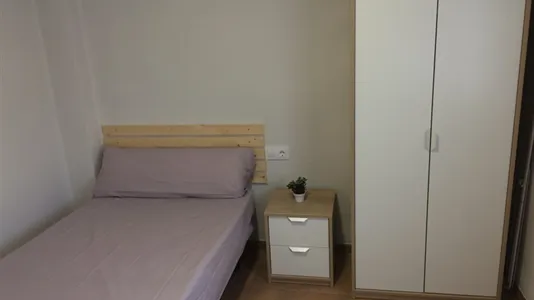 Rooms in Valencia Algirós - photo 5