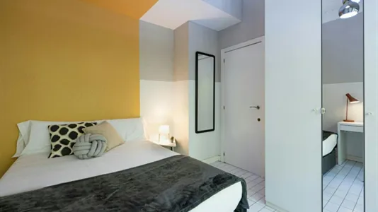 Rooms in Madrid Centro - photo 4