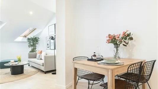 Apartments in Madrid Chamberí - photo 5