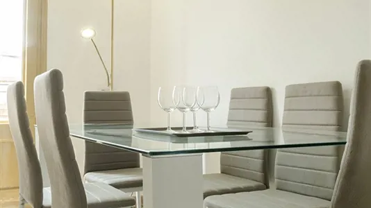 Apartments in Barcelona Ciutat Vella - photo 3