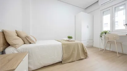 Room for rent in el Camí de Vera, Comunidad Valenciana