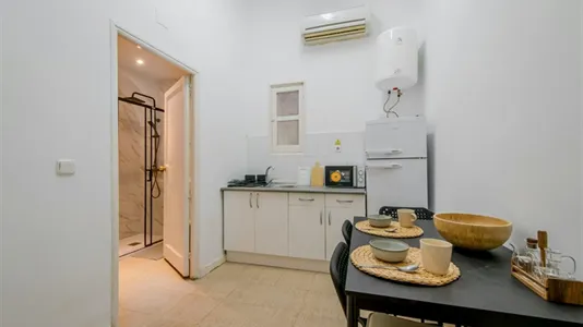 Rooms in Madrid Salamanca - photo 7