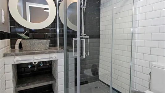 Rooms in Barcelona Gràcia - photo 8