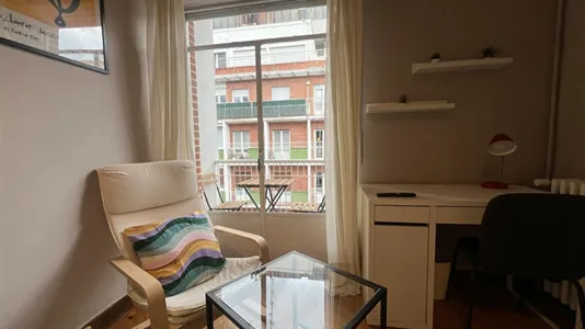 Rooms in Bilbao - photo 7
