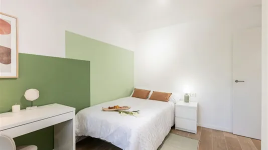 Rooms in Valencia Extramurs - photo 2