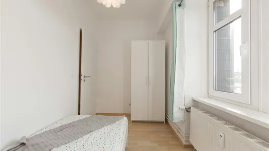 Rooms in Berlin Charlottenburg-Wilmersdorf - photo 3
