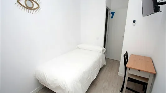 Rooms in Madrid Centro - photo 2