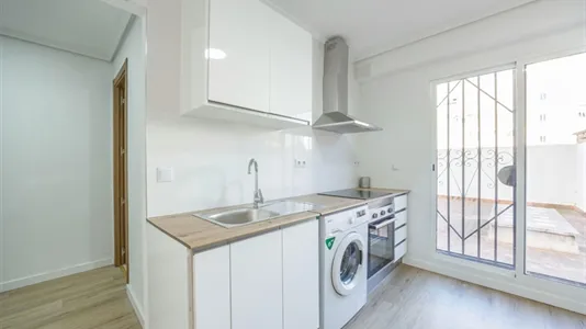 Rooms in Tavernes Blanques - photo 7